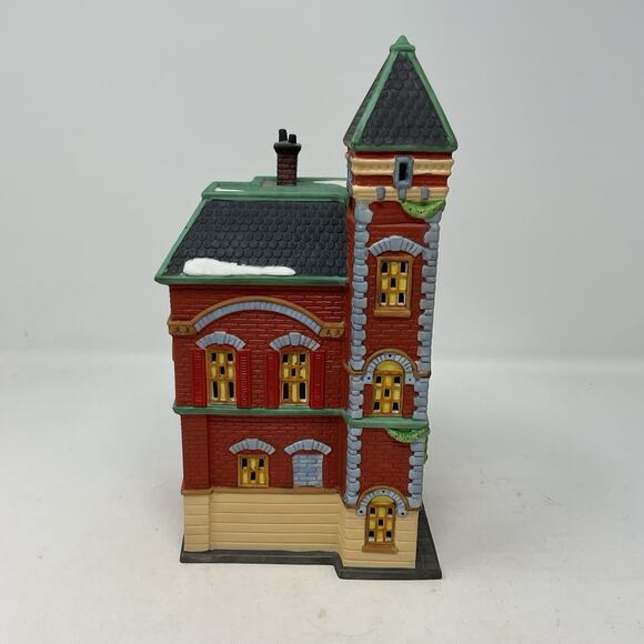 Dept 56 Red Brick Fire Station Christmas In The City Heritage Village 5536-0 - Picture 2 of 14